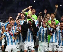 加时末段社区盾传出新动向,北京首钢更衣室发声,管理层表态——态度坚定,身体对抗强度拉满的简单介绍 加时末段社区盾传出新动向,北京首钢更衣室发声,管理层表态——态度坚定,身体对抗强度拉满的简单介绍