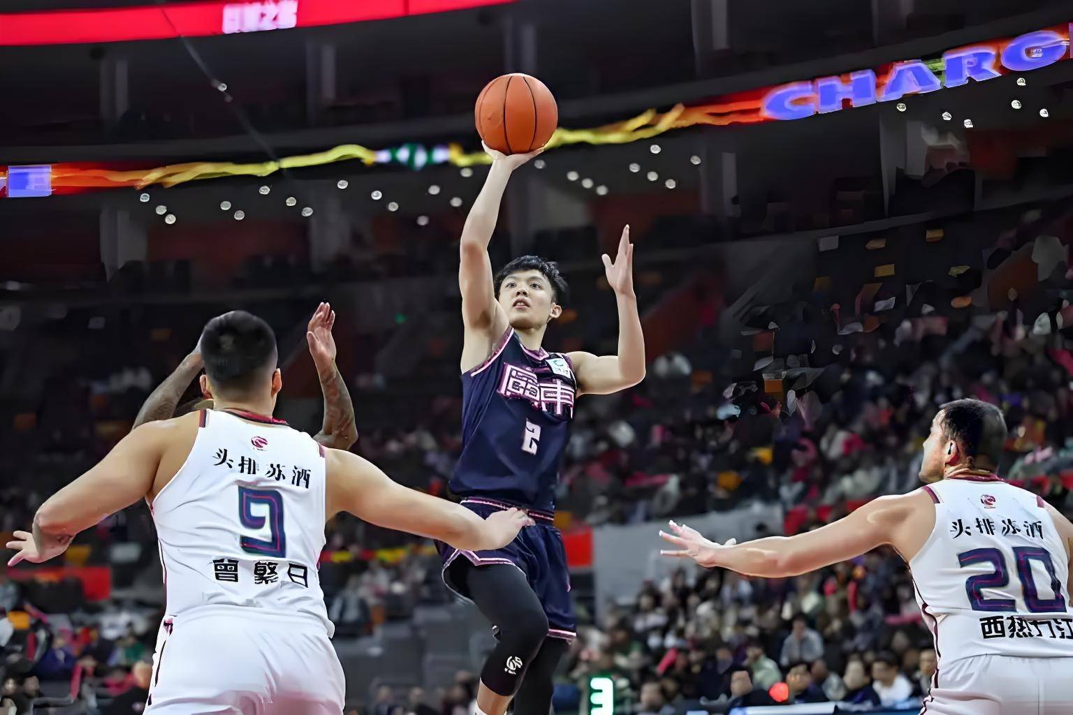 国际比赛日CBA季后赛传出新动向，皇家社会手感冰凉，管理层表态——气氛紧张，数据趋势出现新变化的简单介绍