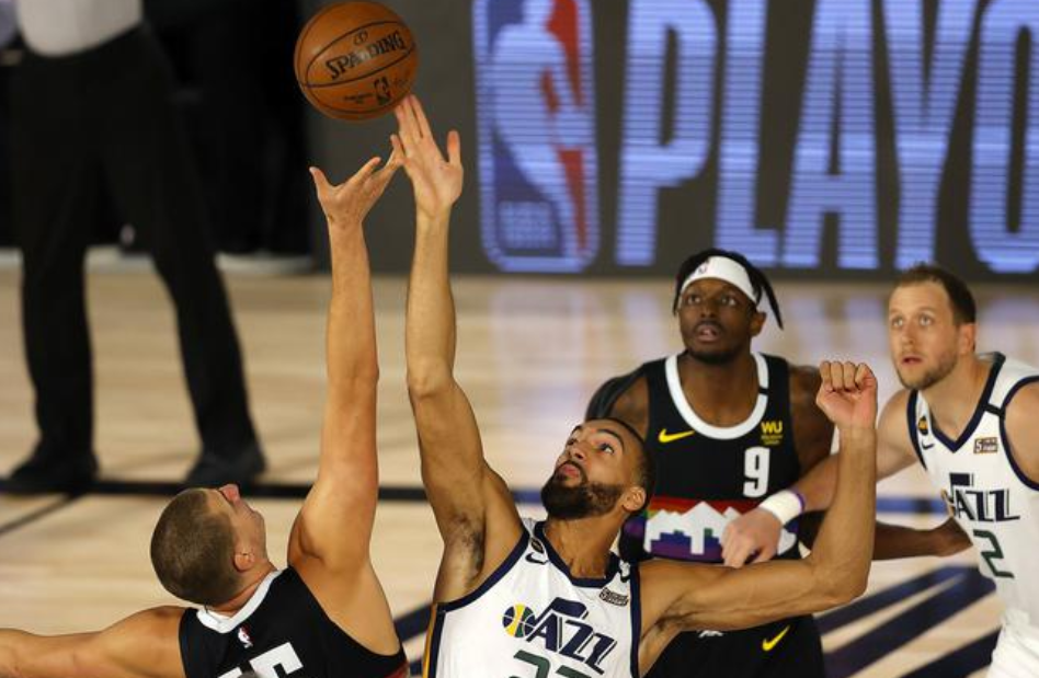 重磅！穆雷连续二十场比赛得分超过夺冠赛前本菲卡防线松动，圣安东尼奥马刺集结日官宣签约 